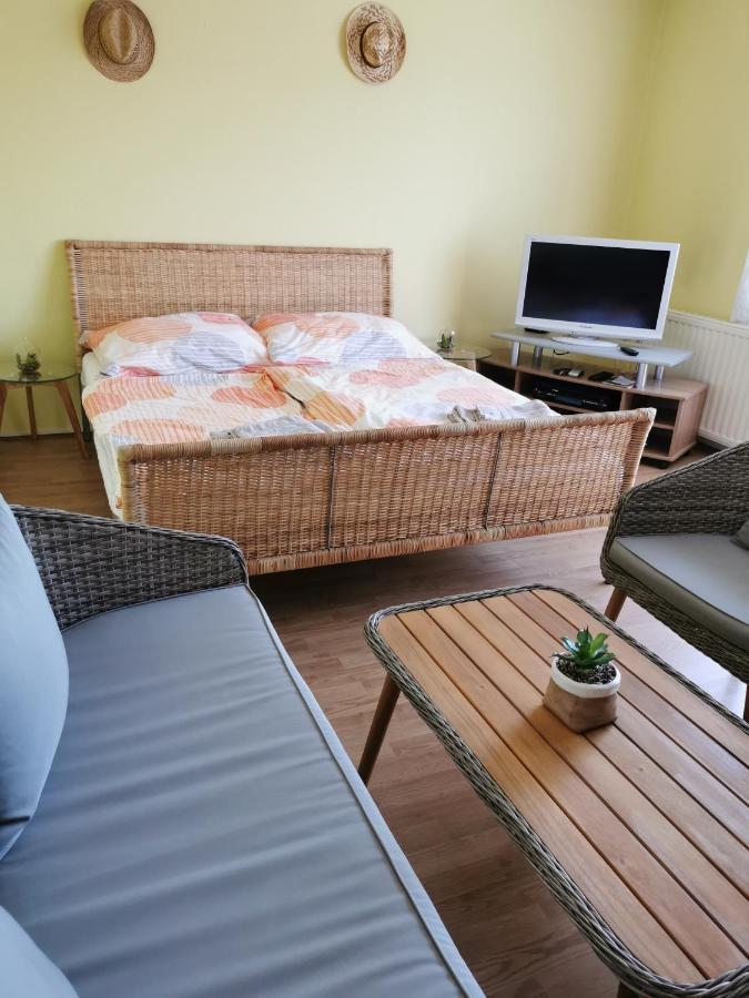 Urlaub Fuer Die Seele - Erholung Pur In Der Natur - Ferienhaus Mit Infrarotkabine & Relax-Raum Rucmanci 외부 사진